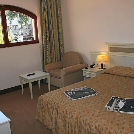 Ośrodek wypoczynkowy Helena Park Słoneczny Brzeg