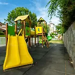 Helena Park 5*