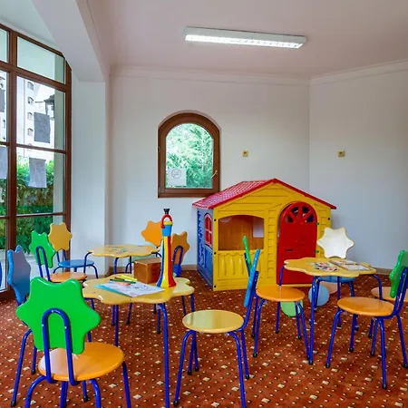 אתר נופש Helena Park