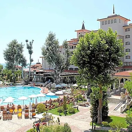 Helena Park منتجع ساني بيتش