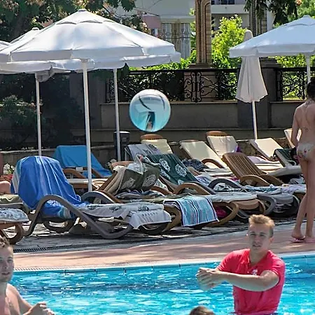 منتجع Helena Park