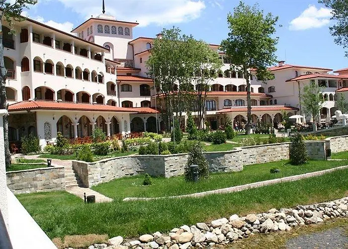 Helena Park 5* サニービーチ