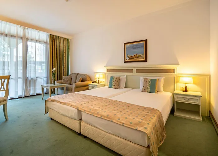 Helena Park リゾート サニービーチ