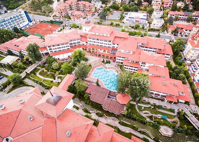 Üdülőközpont Helena Park 5*