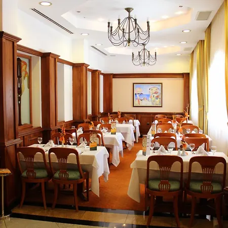 Helena Park Resort 5*