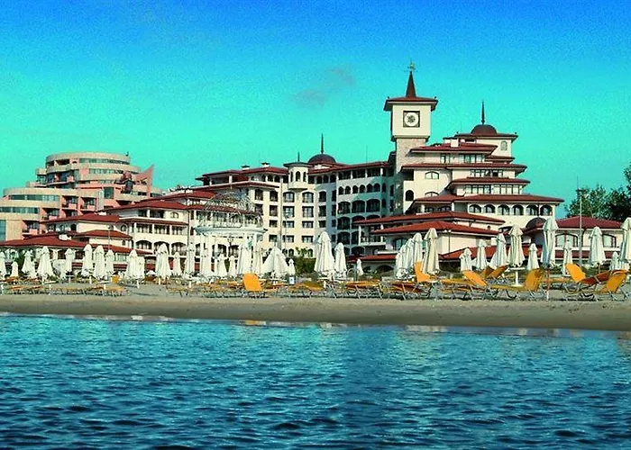 度假村 Helena Park 5*