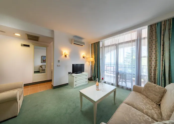 Helena Park 度假村